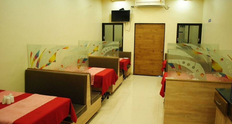 Hotel Arya, Ahmednagar 3